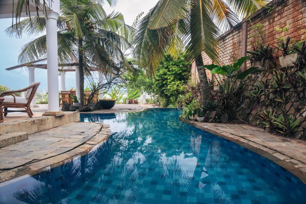 Santi Beach House With Pool & Beach Weligama Exterior foto